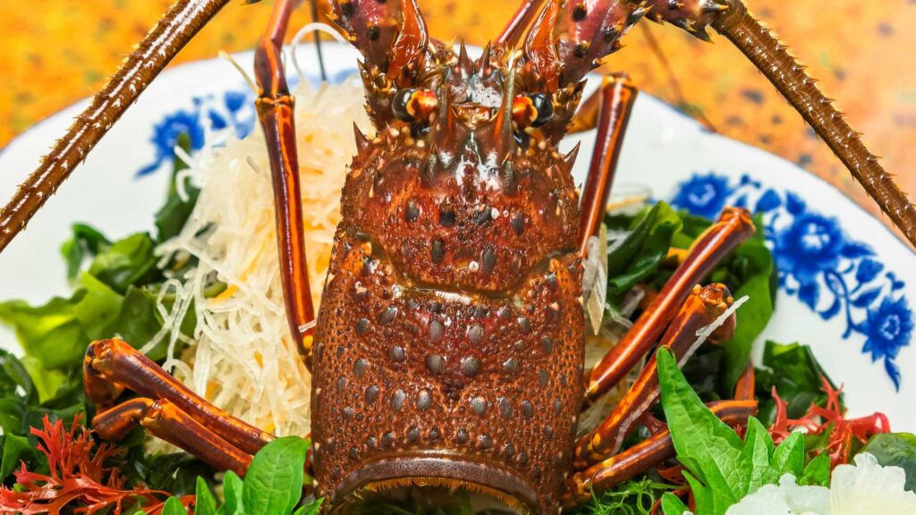 Ise ebi in Izu peninsula, where to eat ise ebi in Izu, Japanese spiny lobster